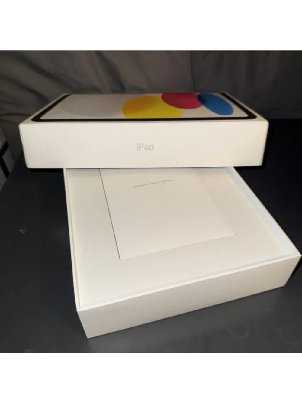 Apple empty box
